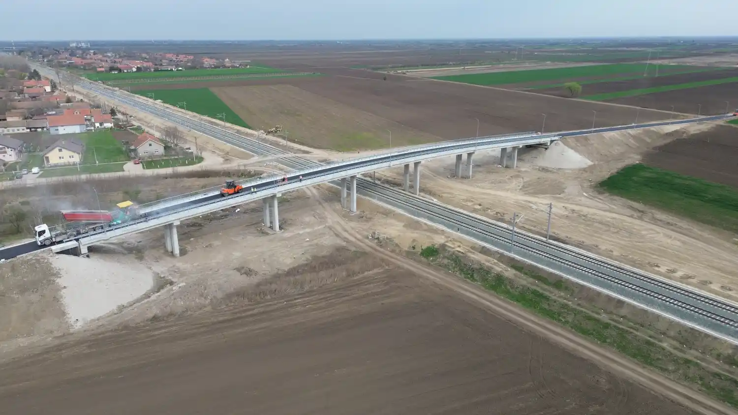 Ugradnja ivičnjaka – precizno pozicioniranje